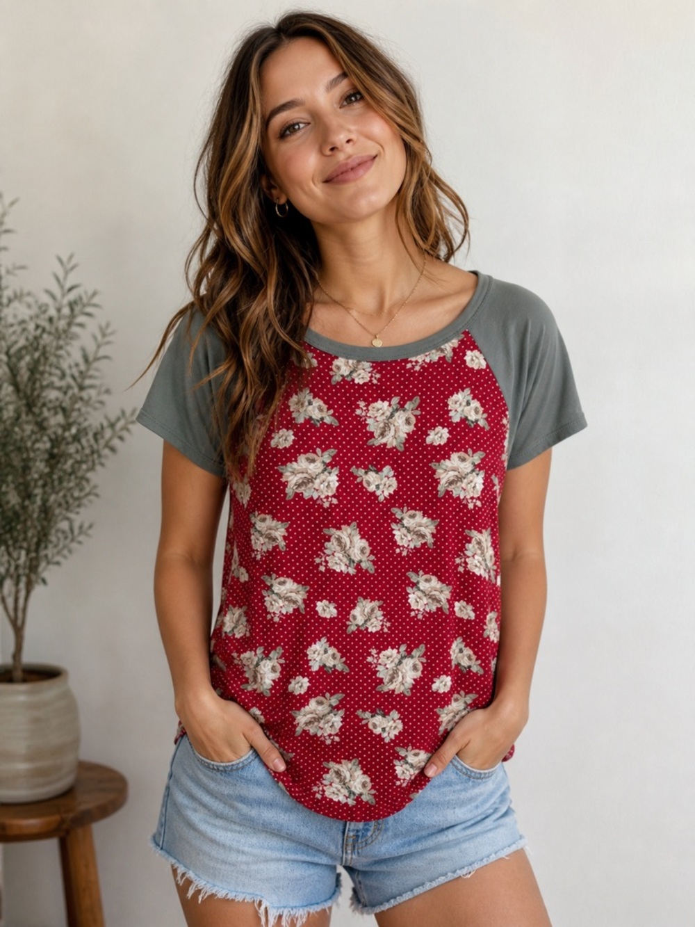 Sweet Claire Red Floral Polka Dot Raglan Short Sleeve Top Small